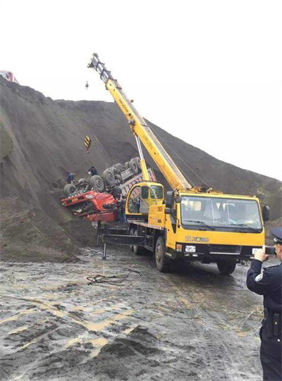 嘉祥上犹道路救援